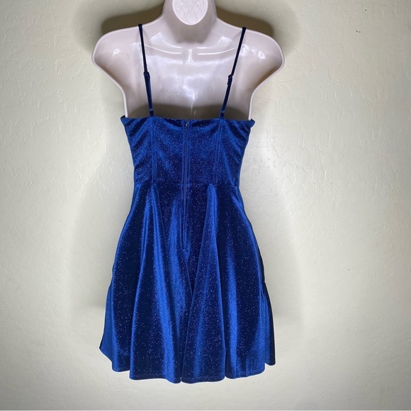 Windsor Blue Velvet Bustier Mini Dress Spaghetti Straps Shimmer Accents Size XS - Picture 9 of 16